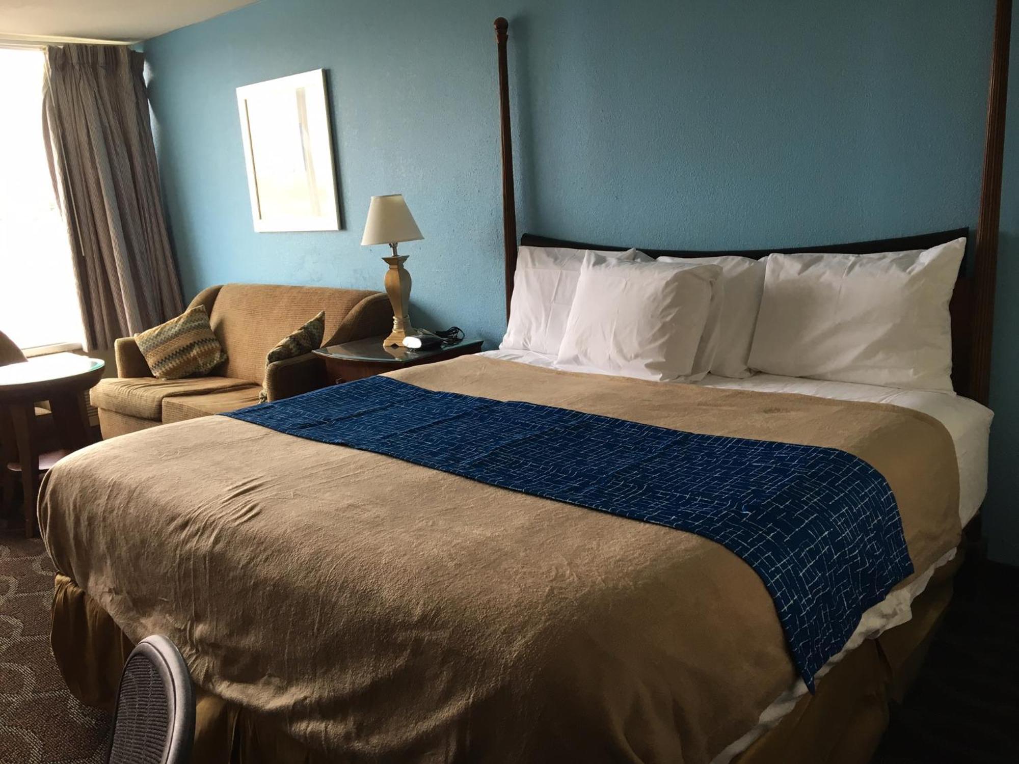 Travel Inn Marston Bagian luar foto
